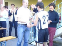 2006 - En aparté des finales de la Coupe